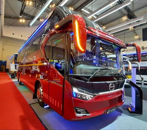 Hai Bus Mania, Ini Bus Mewah Paling Aman ala Karoseri Laksana di GIIAS 2023