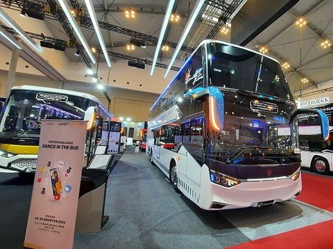 Hai Bus Mania, Ini Bus Mewah Paling Aman ala Karoseri Laksana di GIIAS 2023