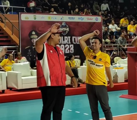 Raffi Ahmad Kalah Main Voli sama Kapolri, Begini Momen Bareng Sang Jenderal