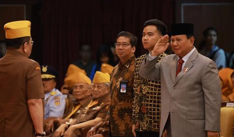 Prabowo disebut datang mewakili Presiden Joko Widodo dalam acara yang digelar pada Kamis, (10/8) lalu.