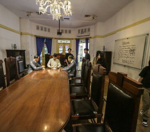 Museum yang sebelumnya rumah seorang perwira Jepang, Tadashi Maeda di Jalan Imam Bonjol Nomor 1, Jakarta Pusat itu merupakan salah satu hasil dari pengembangan yang dilakukan pemerintah Hindia Belanda.