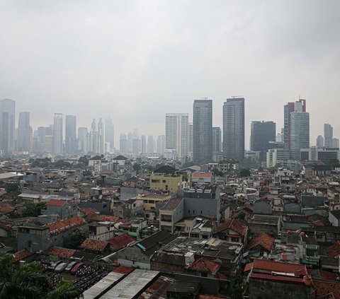 KLHK Ungkap Penyumbang Terbesar Polusi Jakarta: Kendaraan Bermotor dan Industri
