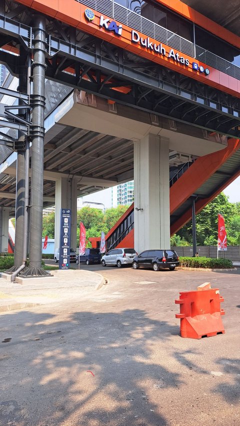Segera Diresmikan Jokowi, Begini Penampakan Jembatan Penyeberangan Multiguna Dukuh Atas