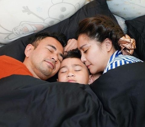 Potret Kejutan Ultah Rafathar Ke-8, Penampilan Nagita Slavina Bikin Salfok