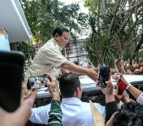 Jika Jadi Presiden, Prabowo Berikan Makan Siang dan Susu Gratis untuk Murid di Sekolah