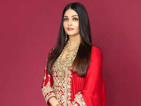 2. Aishwarya Rai Bachchan