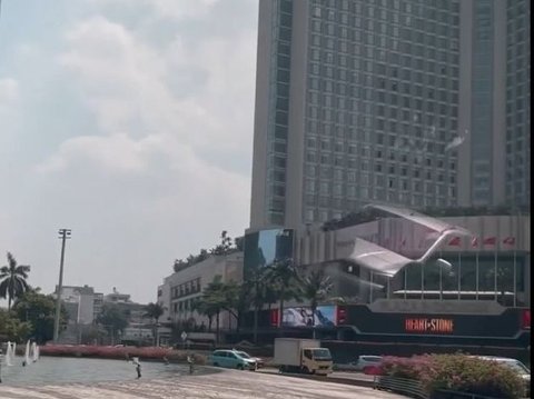 8 Potret Syahrini, Yang Singgah Semalam di Jakarta, Temu Kangen Bersama Keluarga