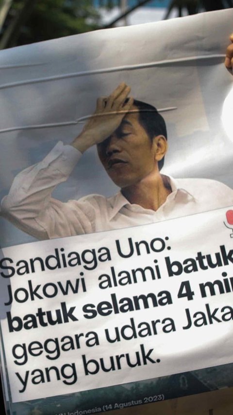 Lewat salah satu posternya, Koalisi Ibukota tampak menyinggung kondisi Presiden Joko Widodo yang dikabarkan mengalami batuk-batuk selama 4 minggu karena udara buruk Jakarta.