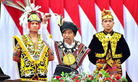 Jokowi Sentil Politisi soal Kode 'Pak Lurah’, Surya Paloh: Hanya Jokes