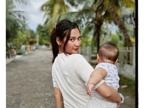 Jadi Ibu Satu Anak, ini Pesona Indah Permatasari Istri Arie Kriting yang Dipuji Makin Cantik