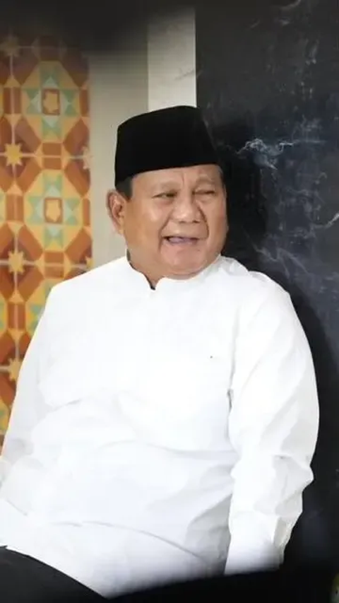 Sikap Menunduk Prabowo Sambut Presiden Jokowi di Sidang Tahunan DPR/MPR