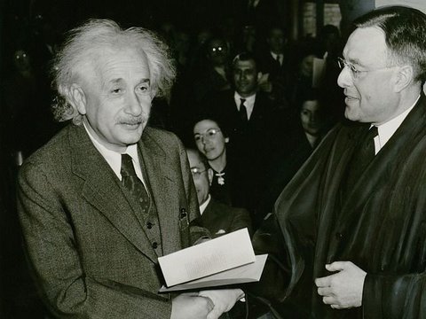 Nasib Buruk Teori Relativitas Einstein yang Tak Diakui Swedia Hingga Gagal Mendapatkan Nobel Prize