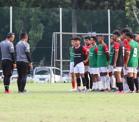 FOTO: Tinjau Seleksi Timnas untuk Piala Dunia U-17, Ketua Umum PSSI Erick Thohir Bakar Semangat Generasi Muda Sepak Bola Indonesia