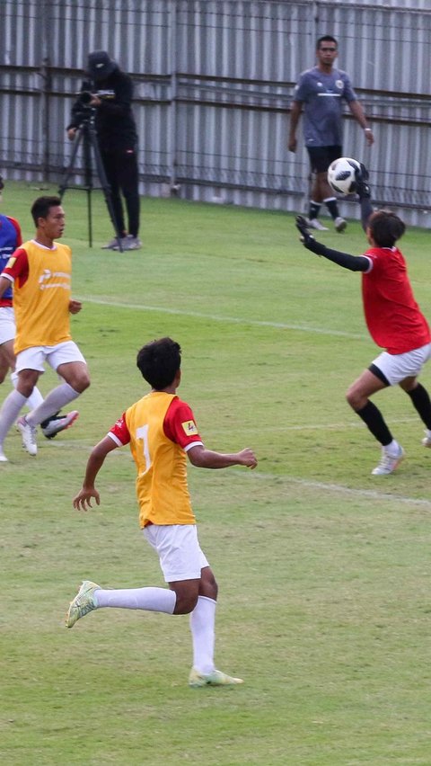 Bima Sakti pun mengungkapkan, bila ada pemain seleksi yang masuk kriterianya, maka Frank Wormuth bakal mempromosikannya ke training camp Timnas Indonesia U-17 di Jerman.