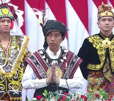 HUT Ke-78 RI, Jokowi Pimpin Apel Kehormatan dan Renungan Suci di TMP Kalibata