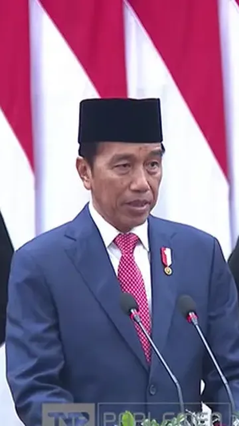 Jokowi Main Tebak-tebakan dengan Netizen Jelang Upacara HUT RI: Saya Kenakan Busana Daerah Mana?