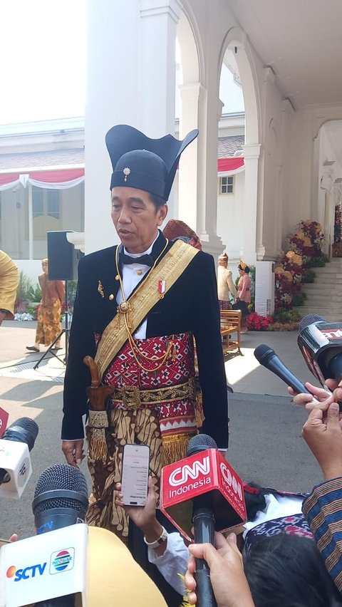 Jokowi Kenakan Ageman Songkok Singkepan Ageng di Upacara HUT ke-78 RI