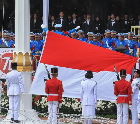 Tiba di Istana, Bendera Pusaka dan Naskah Proklamasi Dibawa Kereta Kencana Ki Jaga Rasa