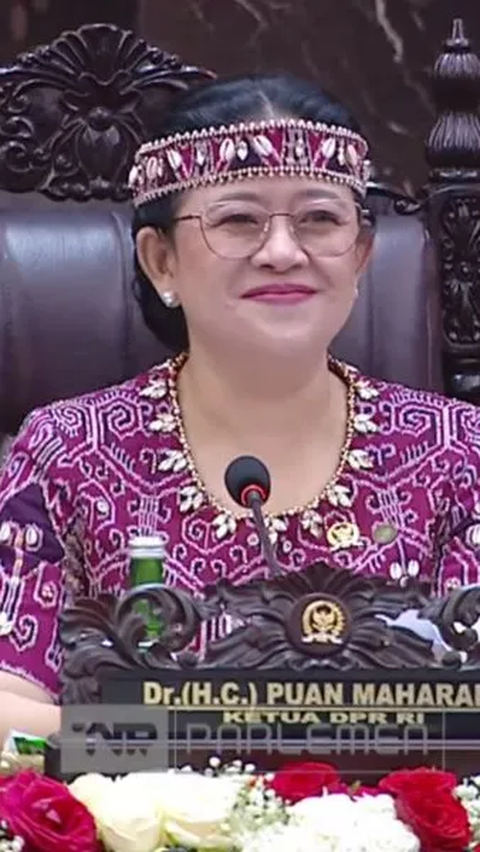 Puan Maharani Terselip Lidah Depan Presiden Jokowi