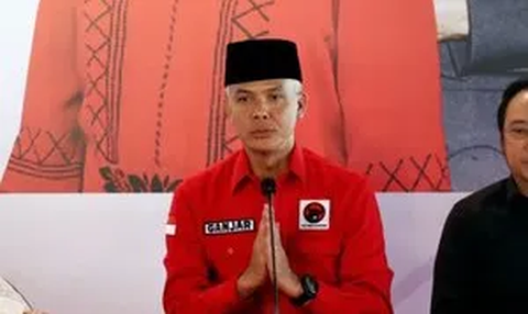 Capres PDIP 'Dikeroyok' Parpol Lain, Hasto: Muncul Solidaritas Rakyat Bantu Ganjar