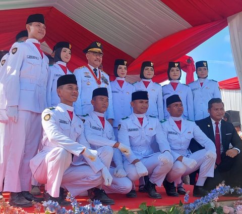 Cerita Pembawa Baki Bendera Merah Putih Saat Upacara di IKN, Latihan Cuma 10 Hari