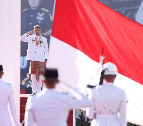 Ganjar Pamit ke Warga Jateng di Upacara HUT RI, Ucapkan Terima Kasih pada Petani dan Buruh