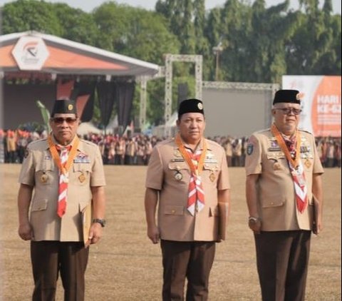 Bupati Pulau Taliabu Raih Penghargaan Lencana Melati Gerakan Pramuka