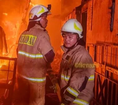 Hotel di Melawai Jakarta Selatan Terbakar, Tiga Orang Meninggal