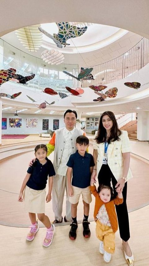 Potret Anak Ibas Yudhoyono dan Aliya Rajasa Sedang Bersekolah, Biaya Untuk Sekolah Dasarnya Mencapai Hampir Rp 500 Juta.