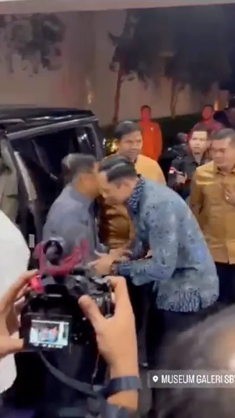 Mantan Wapres JK tampak hadir penuhi undangan SBY ke Pacitan