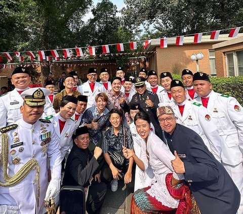 Sedang Liburan, Ini Momen Jerome Polin dan Waseda Boys Ikut Upacara 17-an di China