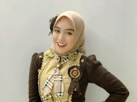 7 Potret Nabilah Ayu, Mantan Anggota JKT48 Yang Terbaru, Telah Dengan Mantap Memutuskan Untuk Berhijab dan Rajin Mengikuti Kajian.