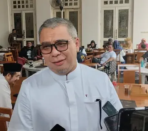 Wakil Ketua Umum Partai NasDem, Ahmad Ali menegaskan dalam waktu dekat tidak ada cawapres Anies Baswedan..