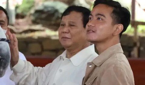 Belakangan, gugatan itu dikaitkan dengan peluang Wali Kota Solo Gibran Rakabuming Raka untuk mendampingi Prabowo. Gibran merupakan putra sulung Jokowi.