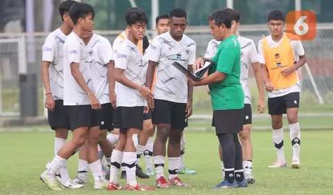 Sebelumnya Bima Sakti telah melakukan promosi dan degradasi pemain. Dia memulangkan sembilan pemain dan memanggil 10 nama baru ke seleksi pemusatan latihan.