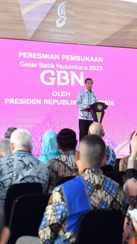 Jokowi: Batik Adalah Wajah dan Kehormatan Kita