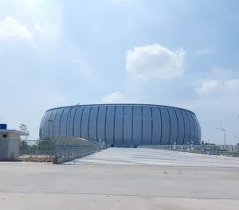 Melihat Keunggulan Stadion Manahan yang Dibangun Soeharto dan JIS Karya Anies, Kandidat Venue Piala Dunia U-17