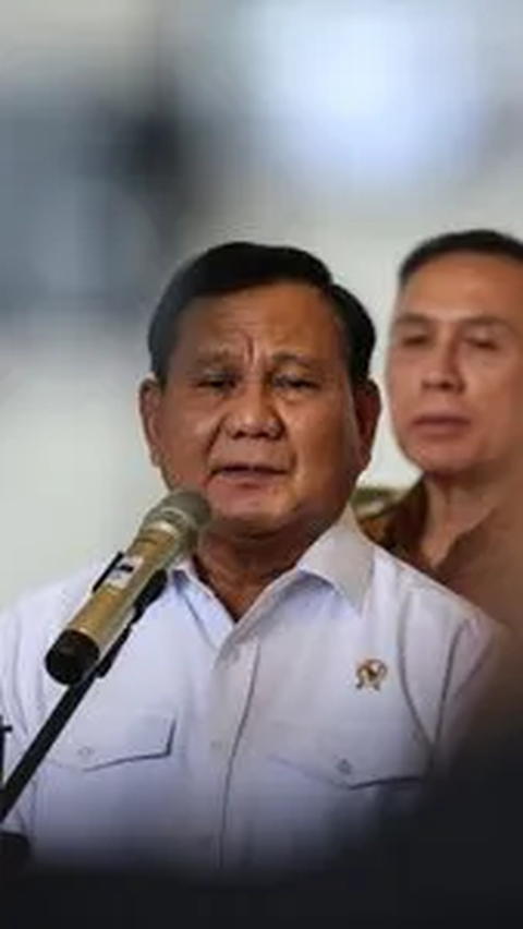 Prabowo Tiba di Kantor PSI Disambut Giring dan Grace: Selalu Ramai Sekali