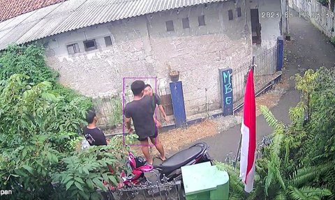 Beredar Video Remaja Dicekik hingga Diinjak 2 Pria di Gang Sempit, Polisi Selidiki