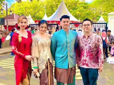 Potret Cantik Ibu Kombes Heni Tania Ikuti Upacara HUT 78 di Istana Merdeka, Pakai Kebaya Merah Banyak yang DM Beli Di mana