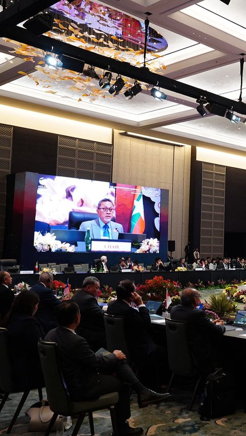 Mendag Zulkfili Hasan melanjutkan, untuk dua capaian prioritas ekonomi ASEAN lainnya ditargetkan selesai pada akhir 2023.