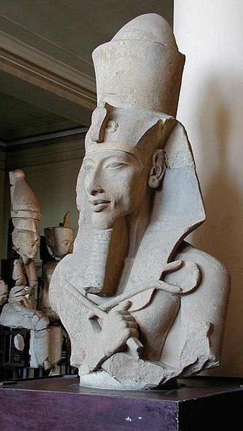 Kisah Cinta Firaun Akhenaten dan Ratu Nefertiti yang Melegenda, Tak Malu Bermesraan di Depan Umum