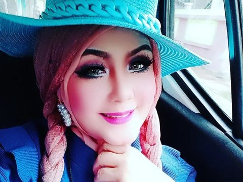 Ingat Penyanyi Lawas Mega Mustika, Begini Penampilannya di Usia 50 Tahun Makin Cantik Jelita