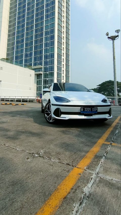 Hasil pengujian Worldwide Harmonised Light Vehicle Test Procedure (WLPT), Ioniq 6 menempuh hingga 519 km dengan konsumsi energi 16,9 kWh per 100 km.