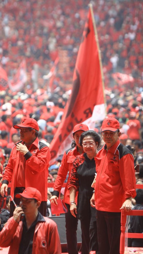 Tak Punya Kursi DPR, PDIP Andalkan Dua Pensiunan Jenderal 'Gempur' Suara di Sumbar