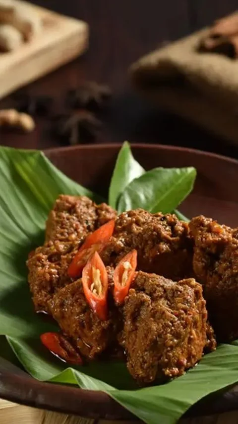 2. Rendang Daging Khas Padang