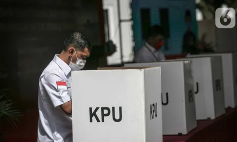 Mantan Ketua MK soal Batas Usia Cawapres: Itu Kesepakatan Politik, Tidak Usah Atur-atur