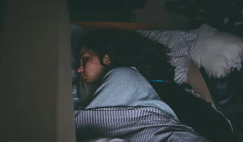 Salah satu gangguan tidur yang serius adalah sleep apnea atau apnea tidur.