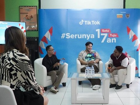 Potret Ivan Gunawan Membagikan Pengetahuan tentang Wirausaha kepada Siswa SMK dalam Kampanye #Serunya17an TikTok