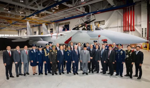 Menteri Pertahanan Prabowo Subianto Menandatangani MoU Pembelian F-15EX